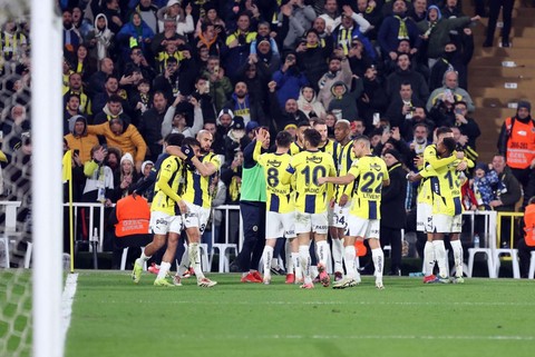 Rangers maçında forma giyememişti! Mourinho’nun 6 milyon euroluk prensi Samsunspor maçında dönüyor! İlk 11’de yerini alacak - Resim: 1