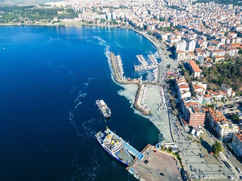 Çanakkale Boğazı’nda etkili olan müsilaj, dron ile havadan görüntülendi! - Resim: 1