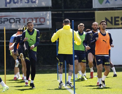 Fenerbahçe’de ayrılık çok yakın! 4.2 milyon euroluk yıldız gideceği yeni takımını belirledi! Dünya devine imza atacak - Resim: 1
