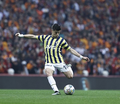 Görüşmeler yoğunlaştı… Dünya devine gidiyor! Fenerbahçe’nin Messi’si Arda Güler, Avrupa yolcusu - Resim: 1