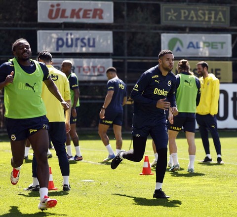 Fenerbahçe’ye 50 milyon euroluk dünya yıldızı! Ali Koç transfer için kolları sıvadı! Transfer olursa taraftarlar havalimanına akın eder - Resim: 1