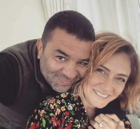 Ceyda Düvenci ve Bülent Şakrak'ın boşanmasıyla ilgili şaşırtan iddia! Ayrılığın arkasında ihanet mi yatıyor? - Resim: 1