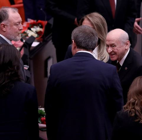 “Terörsüz Türkiye” de tarihi viraj! İmzalar atılıyor! Çerçeve yasada neler olacak? - Resim : 1