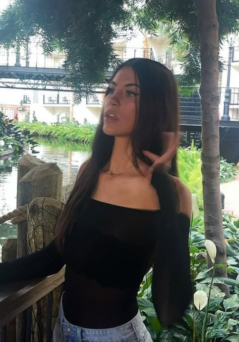 Yükselen dizinin kadın oyuncusundan üzen haber! 23 yaşında hayatını kaybetti - Resim: 6