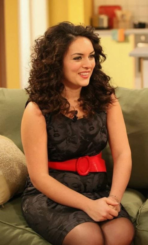 Ezgi Mola'dan dikkat çeken itiraf: Kilom yüzünden zorbalığa uğradım! - Resim: 3