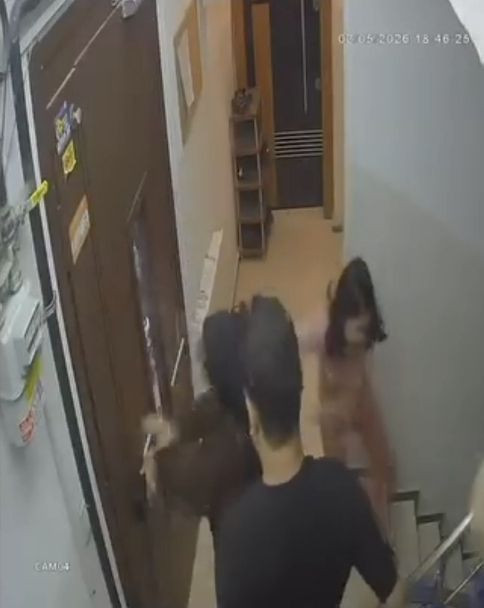 Arnavutköy'de çocukları dövüp bina sakinlerine bıçak çekti! "Seni öldürmeden gitmeyeceğim" - Resim: 2