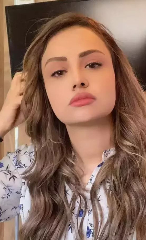 Ünlü oyuncu Pınar Cılıt tesettürü bıraktı! Başörtüsüz hali sosyal medyada gündem oldu - Resim: 5