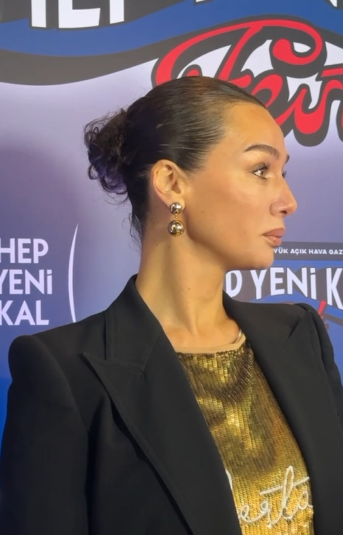 Birce Akalay yeni sezon için düğmeye bastı! Aşk hayatını da anlattı - Resim: 4