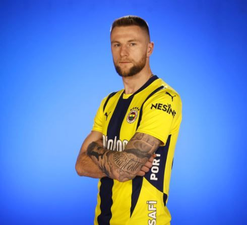 Fenerbahçe'ye bir darbe daha! Takımın en formda ismine Juventus talip oldu - Resim: 10