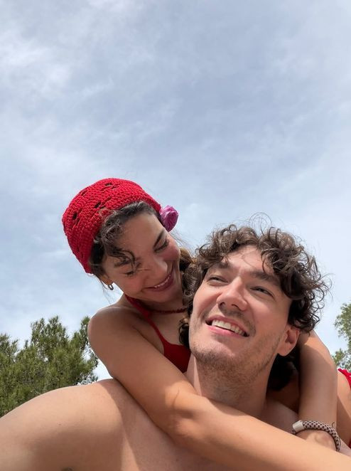 Cedi Osman'dan Ebru Şahin'e romantik kutlama: İyi ki varsın şansım! - Resim: 4