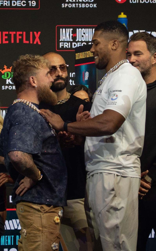 Nefes kesen maç hastanede bitti! Anthony Joshua - Jake Paul maçında kazanan belli oldu - Resim: 1