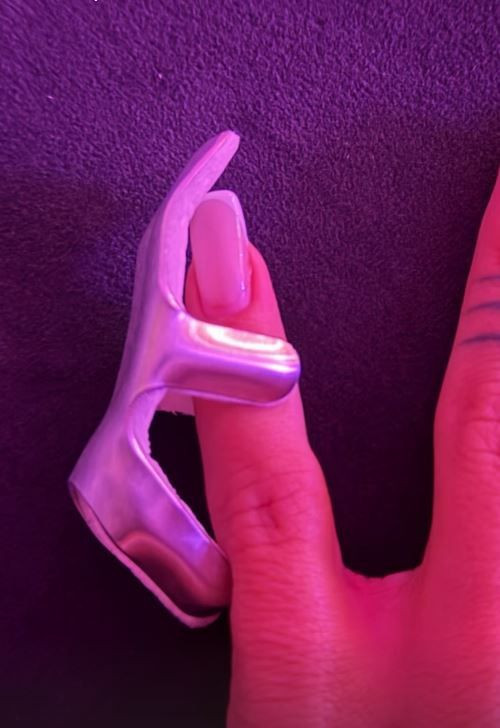 İrem Derici'nin parmağı yamuldu! Nedenini duyanlar şaştı kaldı - Resim: 5