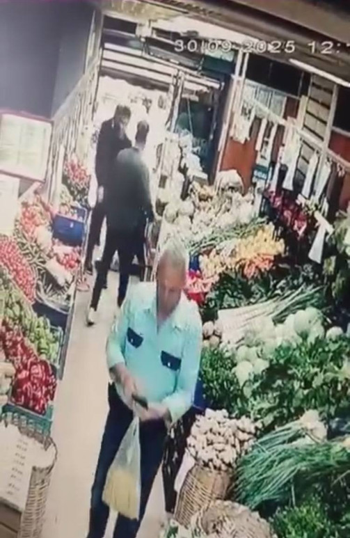Markete giden kadına yumruklu saldırı dehşeti! Nedeni pes dedirtti: O anlar kamerada - Resim : 3