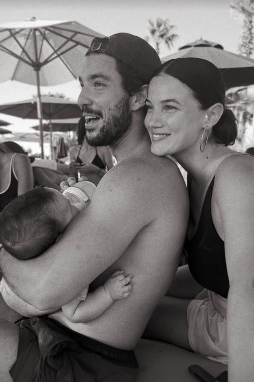 Pınar Deniz ve Kaan Yıldırım'dan yeni aile pozu! Minik oğulları Fikret Hakan'la tatilden paylaştı - Resim: 5