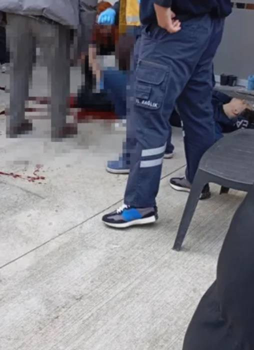 16 yaşındaki sıra arkadaşını bıçaklamıştı: Onu öldüreceğim mesajı ortaya çıktı! "Bembeyaz ayakkabıları kıpkırmızı olmuştu" - Resim : 2