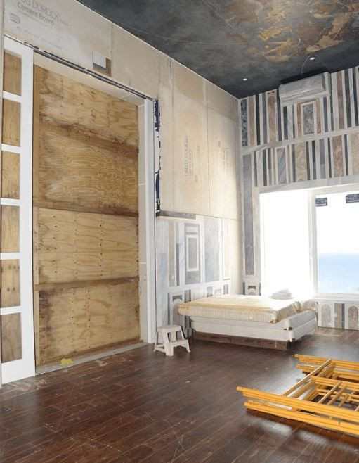 Epstein dosyasında yeni perde! Kabus adasındaki tapınaktan fotoğraflar! Kirli yatak ve şifreli semboller - Resim: 9