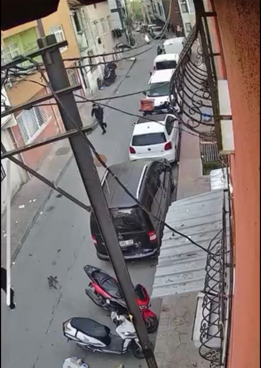 Beyoğlu’nda dehşet! 13 yaşındaki çocuk pusuya yattı! 'Yarın okulda katliam var' O çocuk hakkında karar verildi - Resim: 6