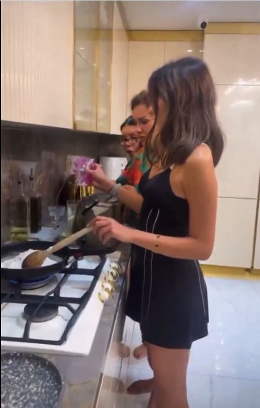 Ablası Nihal Candan'ı kaybeden Bahar Candan'dan tepki çeken görüntüler! Dilan Polat'la helva kavurdu, o anlar şoke etti - Resim: 6