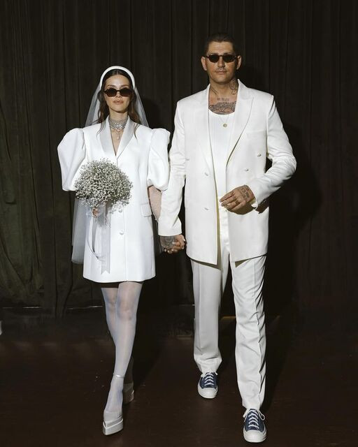 1.5 yıllık evliliğini tek celsede bitirmişti! Ünlü oyuncu İrem Helvacıoğlu'ndan manidar paylaşım - Resim: 2