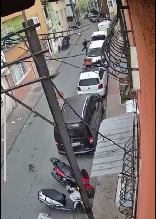 Beyoğlu’nda dehşet! 13 yaşındaki çocuk pusuya yattı! 'Yarın okulda katliam var' O çocuk hakkında karar verildi - Resim: 5