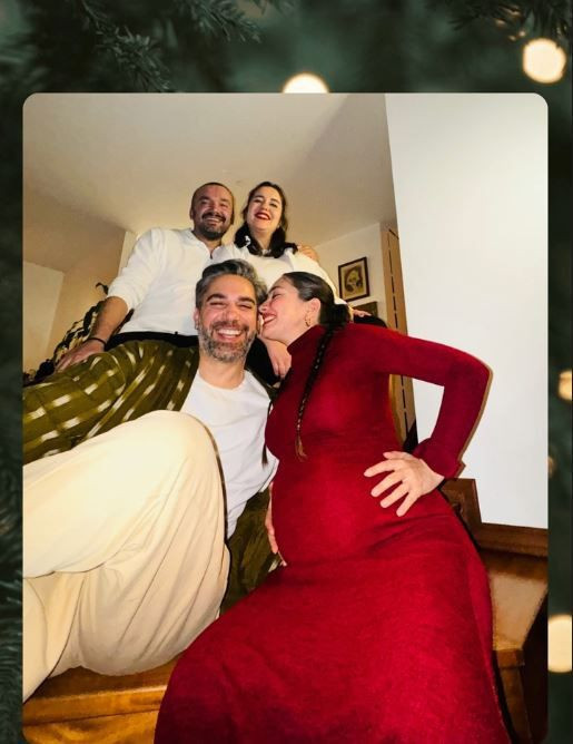 Neslihan Atagül'den karnı burnunda 'Mutlu seneler' pozu! İyice büyüyen karnı dikkat çekti - Resim: 6