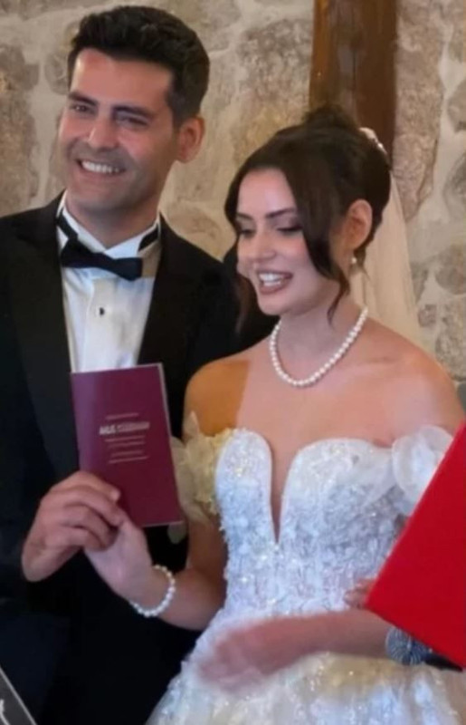 Dizi aşkları gerçek olmuştu! Erkan Meriç ve Yağmur Öztürk evlendi! - Resim: 5