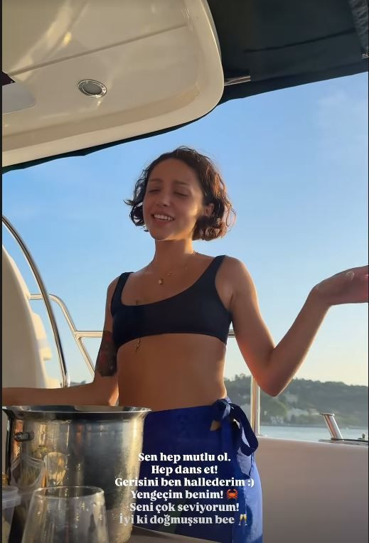 Serkay Tütüncü'den romantik kutlama! Zeynep Bastık'a aşkını haykırdı - Resim: 3