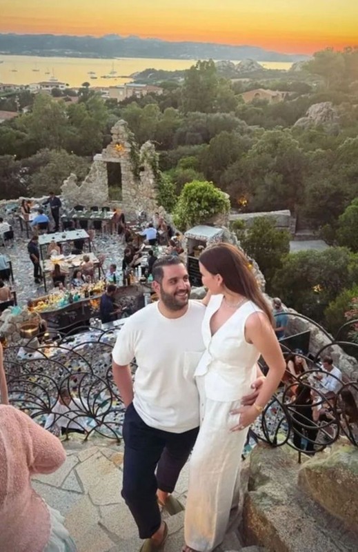 Çorum'da dünyaevine girmişlerdi! Elif Engin ile Ahmet Emin Ahlatcı'dan balayı pozu geldi! - Resim: 4