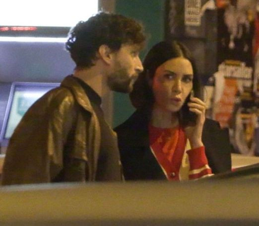 Sevgilisini öpmelere doyamadı! Ahu Yağtu kendisinden 13 yaş küçük sevgilisiyle aşka geldi - Resim: 3