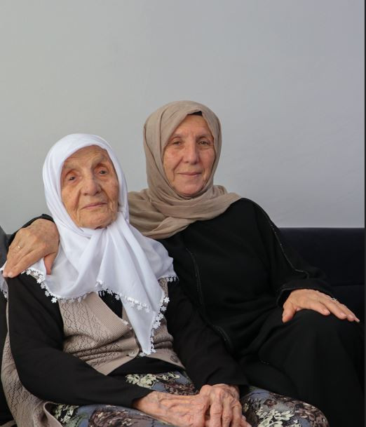 İki oğlunu ve damadını 15 Temmuz’da şehit verdi! “Ninni yavrum ninni…” Şehit annesinin yürek yakan ağıdı - Resim : 1