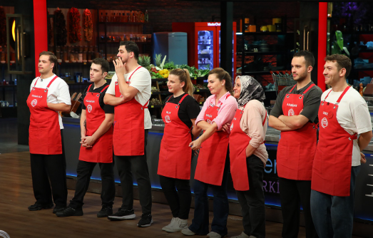 MasterChef'te duygusal veda! “Ağlama ben de ağlarım” - Resim: 3