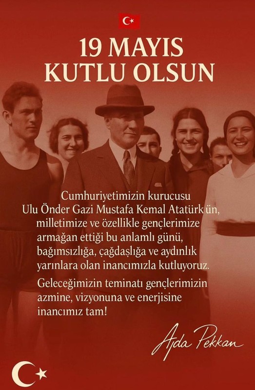Ünlülerden 19 Mayıs paylaşımları! Sosyal medyada bayram coşkusu - Resim: 2