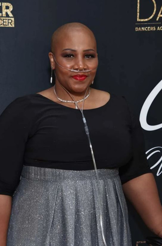 Meme kanseriyle mücadele ediyordu! Ünlü dansçı 46 yaşında hayatını kaybetti - Resim: 2