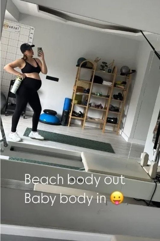 Anne olmak için gün sayan Gizem Karaca'dan karnı burnunda yeni poz! Spor salonundan paylaştı - Resim: 5