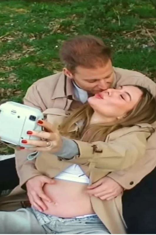 Ege Kökenli'den karnı burnunda paylaşım! Anne olmak için gün sayıyor - Resim: 4