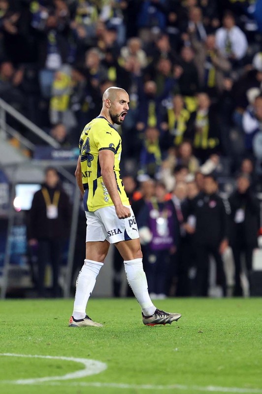 Fenerbahçe’den 12 milyon euroluk transfer kararı! Mourinho yıldız futbolcunun biletini kesti! Krunic’in yaşadıklarını yaşayacak - Resim: 8