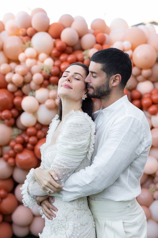 Önce dini, sonra resmi nikah! Berk Oktay ile Yıldız Çağrı Atiksoy evlendi: İşte nikah fotoğrafları... - Resim: 5