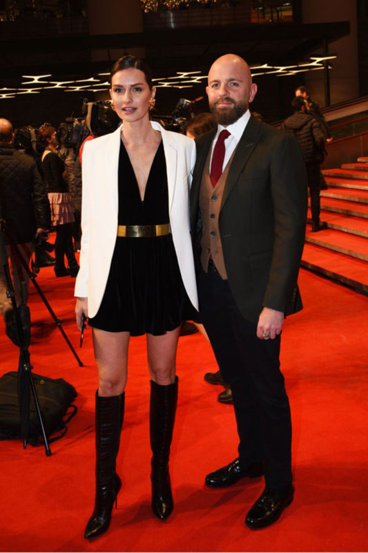 14 yıllık evliliğini sonlandırmıştı! Yasemin Ergene paylaşımıyla göz doldurdu! Şıklığı ve güzelliğiyle beğeni topladı - Resim: 3