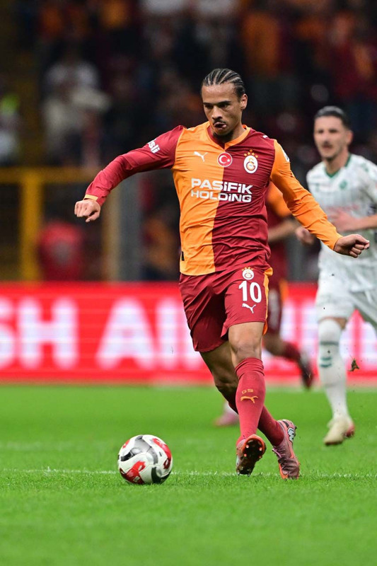 282 milyon euroluk takım! Süper Lig’in en değerli ilk 11’i belli oldu! - Resim: 10