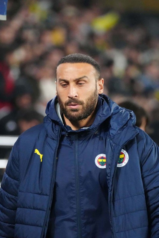 Herkes merak ediyordu! Fenerbahçe'de Cenk Tosun'un neden oynamadığı ortaya çıktı! O cümlesi Mourinho’yu kızdırmış - Resim: 4