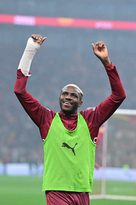 Galatasaray'ın süper starı Victor Osimhen'den Fenerbahçe itirafı! Takımdaki en iyi arkadaşı şaşırttı - Resim: 11