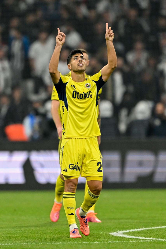 Transfer pazarı açıldı! Fenerbahçeli yıldıza İtalyan ekibinden kanca! - Resim: 6