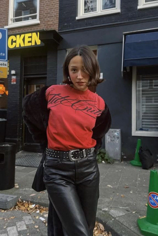 Zeynep Bastık ve Serkay Tütüncü'nün yeni tatil rotası belli oldu! Romantik pozlarına beğeni yağdı - Resim: 6