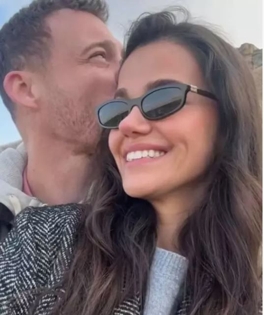 Kerem Bürsin ve Selin Yağcıoğlu aşkı bitti! İşte ayrılığı ele veren o detay - Resim: 7