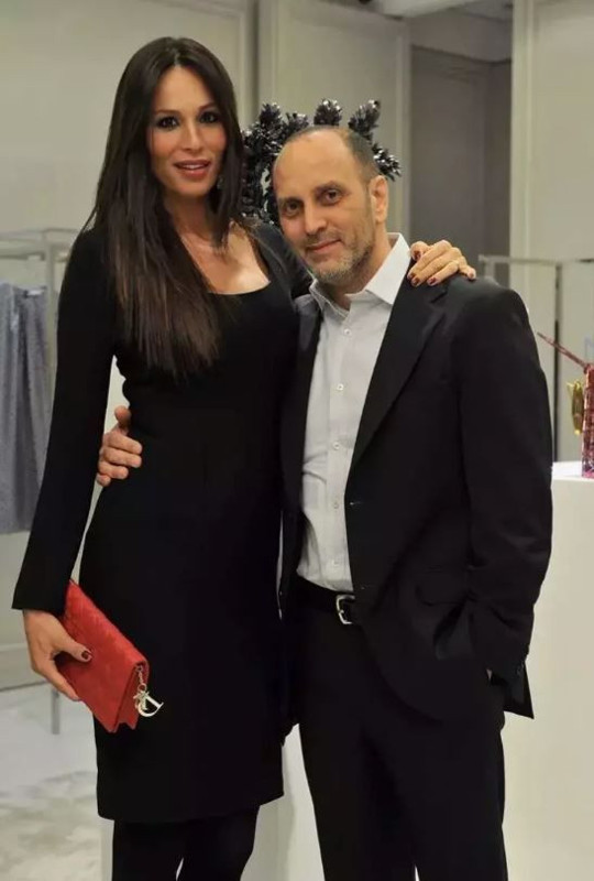 Fikret Orman'la aşkını ilan etmişti! Güzide Duran, boşanma aşamasındaki eşi Adnan Aksoy'a isyan etti - Resim: 1