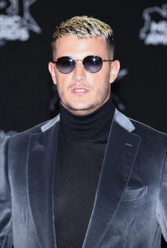 Ünlü müzisyenden kötü haber! Ameliyat olacağını duyurdu - Resim: 4