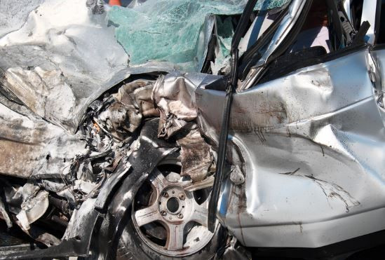 Ünlü sunucudan acı haber! 53 yaşında trafik kazasında öldü - Resim: 5