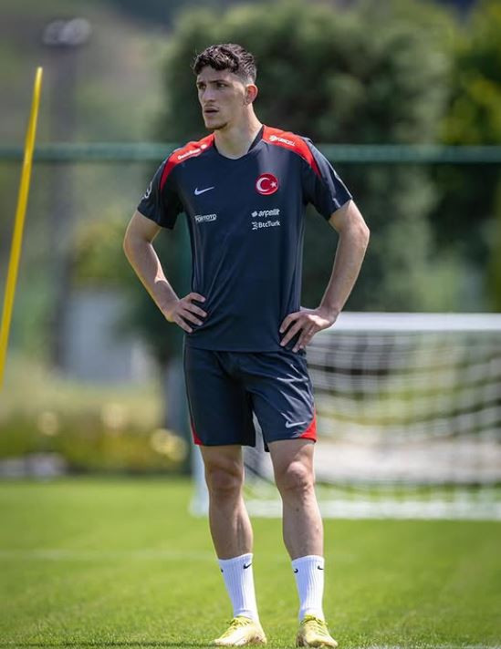 Galatasaray'da hedef Trabzonspor'un eski yıldızı! Transfer olursa kasadan 6 milyon euro çıkacak - Resim : 1