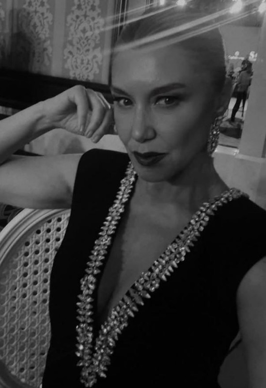 Zeynep Mansur'dan yıllar sonra gelen acı itiraf: "Bir yıl yataktan kalkamadım, 55 kilodan 35 kiloya düştüm" - Resim: 3