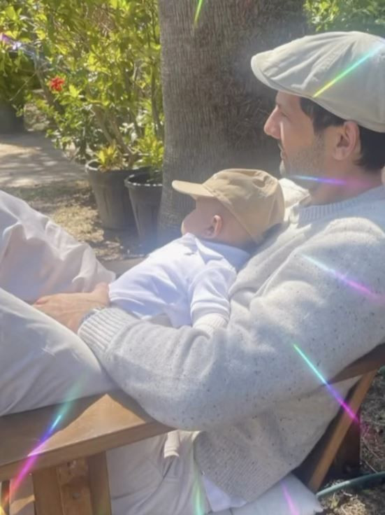 Kaan Urgancıoğlu vaktini oğluna ayırıyor! 2 yaşındaki Ardıç ile ağaçtan meyve topladı - Resim: 3